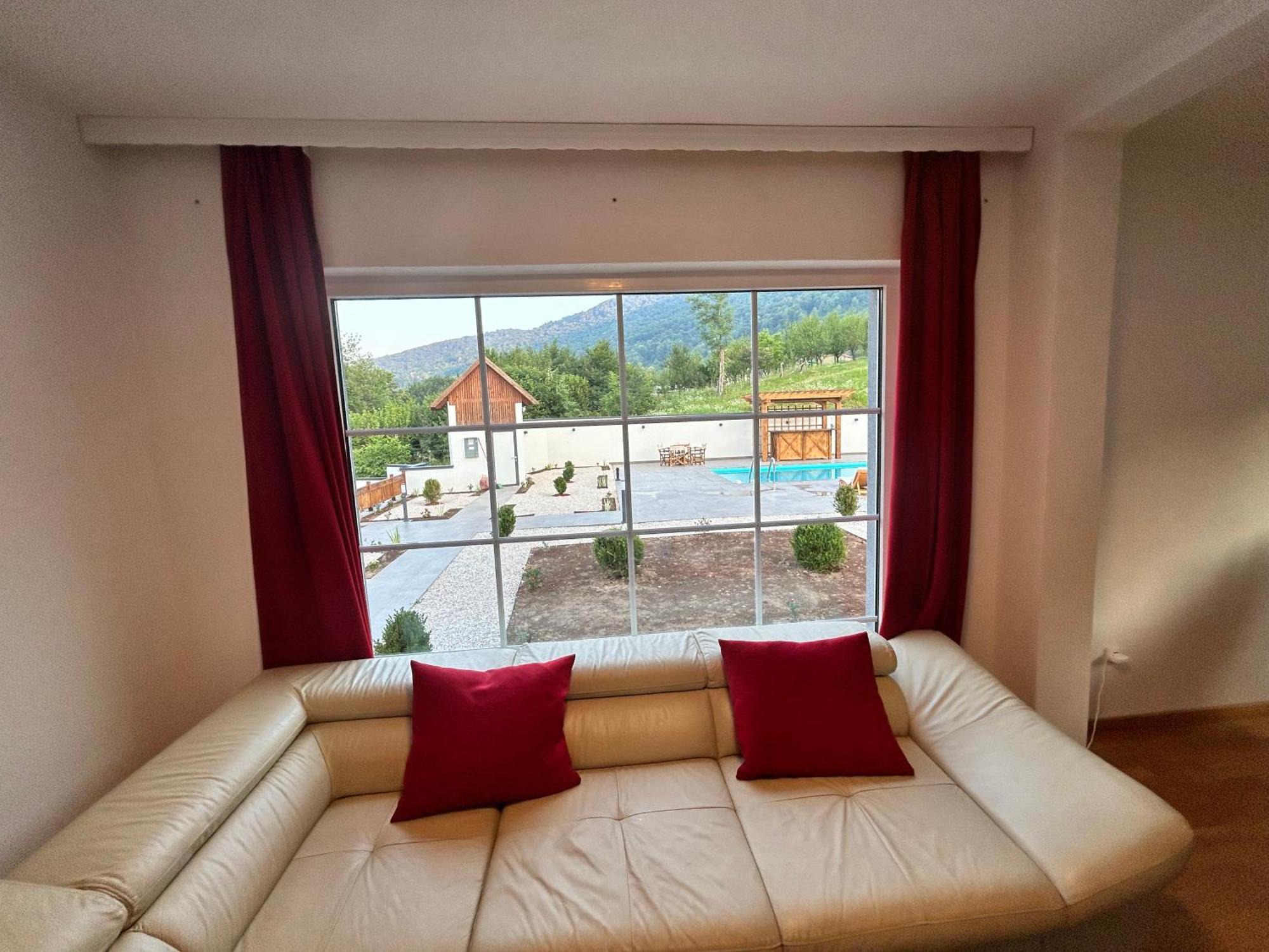 Romantic Lodge Баня Лука Екстериор снимка