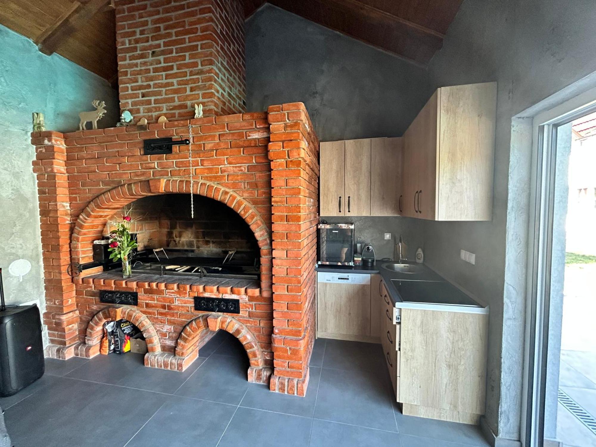 Romantic Lodge Баня Лука Екстериор снимка