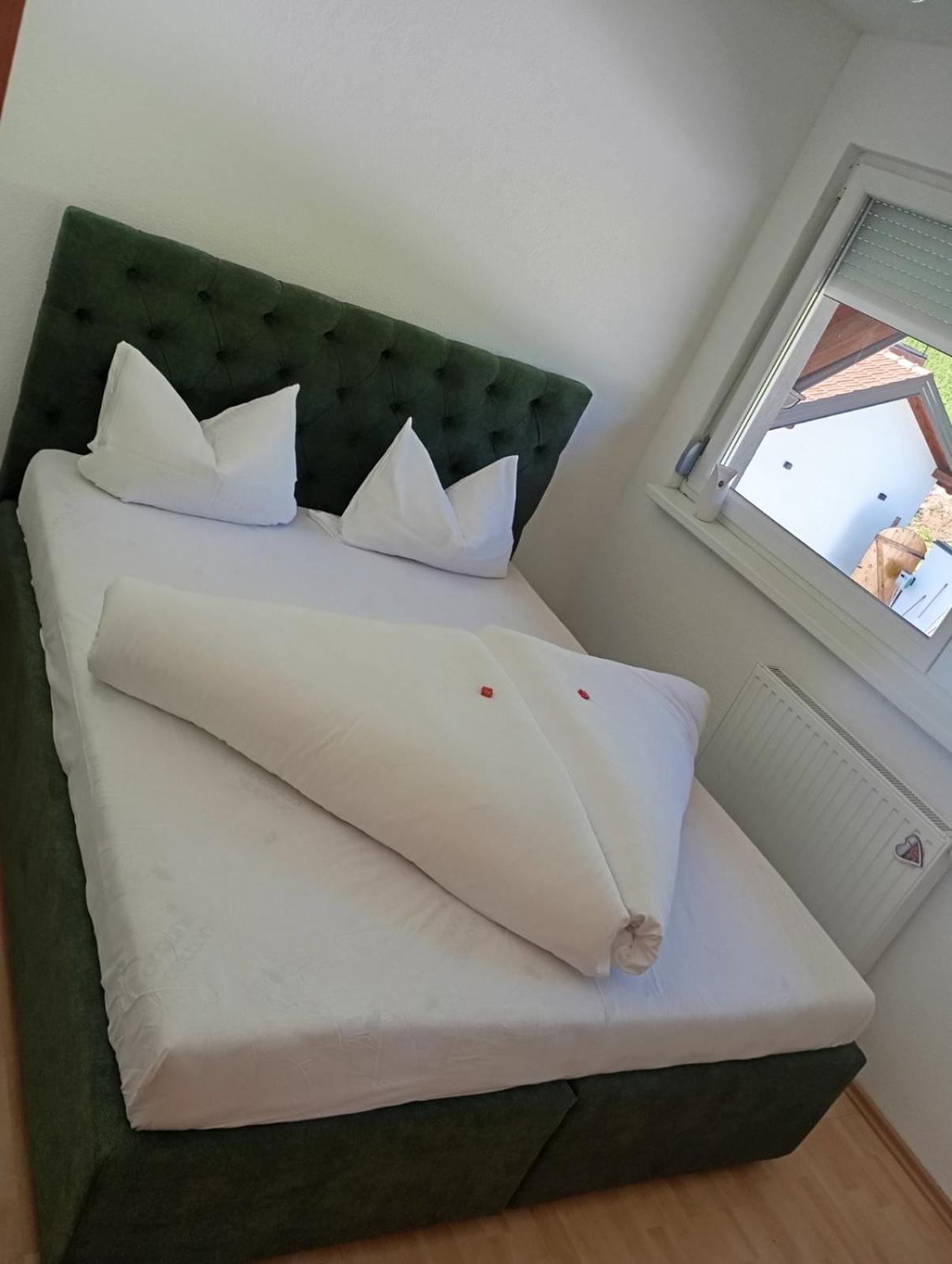Romantic Lodge Баня Лука Екстериор снимка